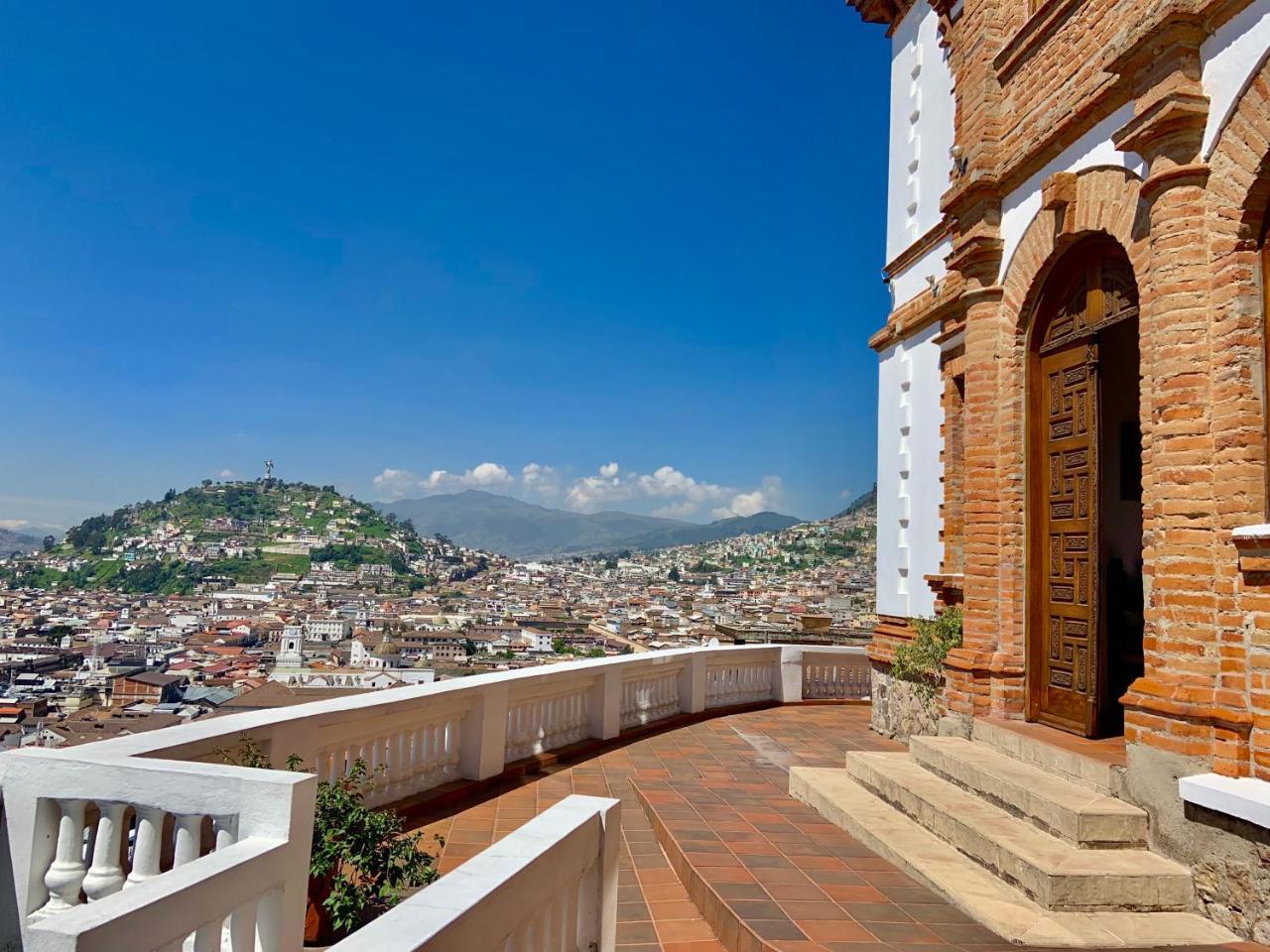 Vista Del Angel Hotel Boutique Quito Exterior photo
